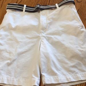 Men’s white Izod Shorts